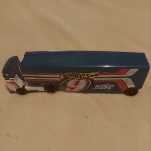 **3 Listings For $20**                          Hot Wheels Blue Race Car